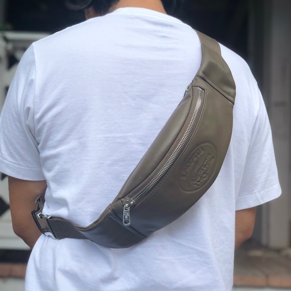 lacoste bum bag black